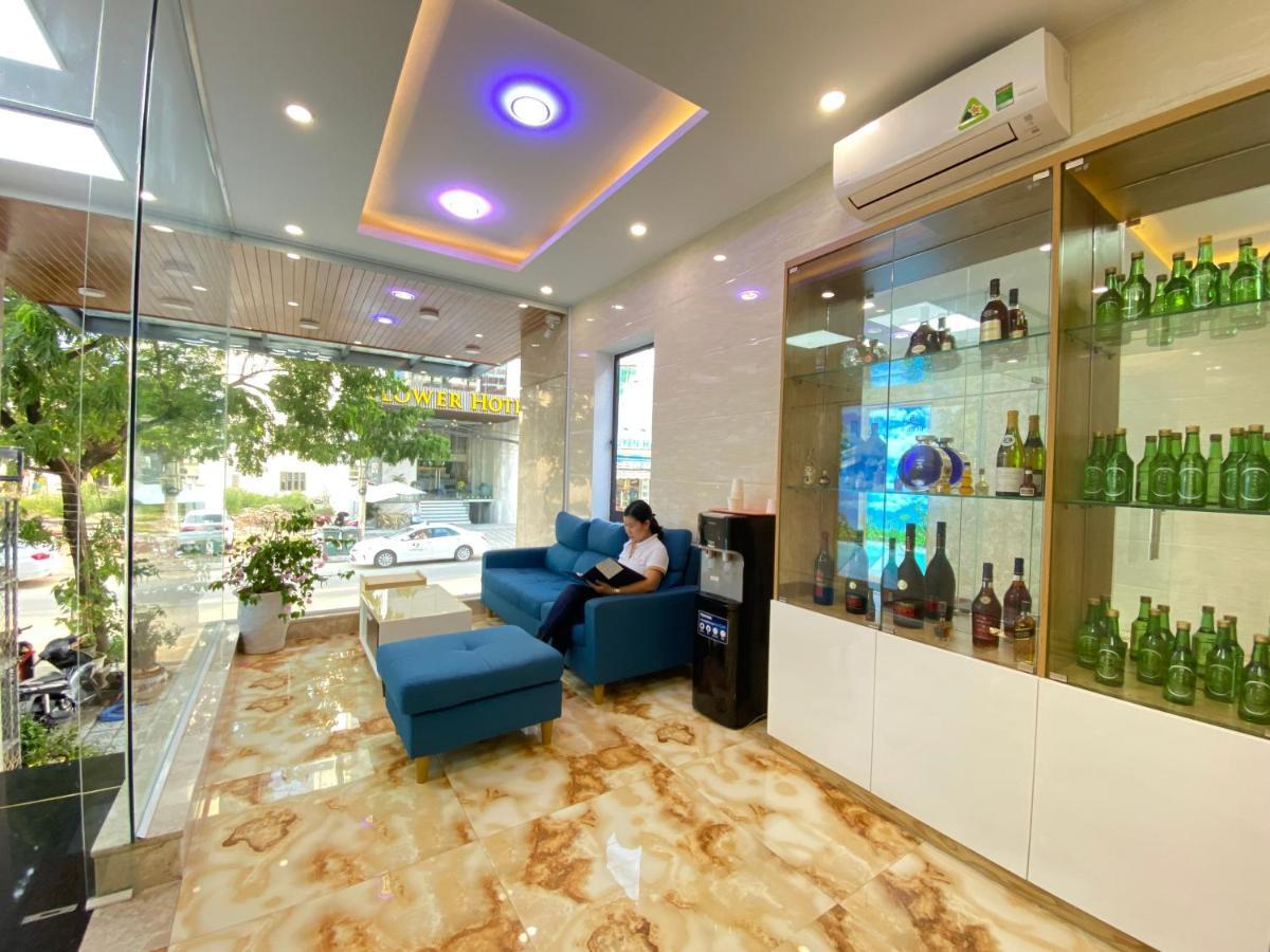 Blue-s & Khách sạn Đà Nẵng