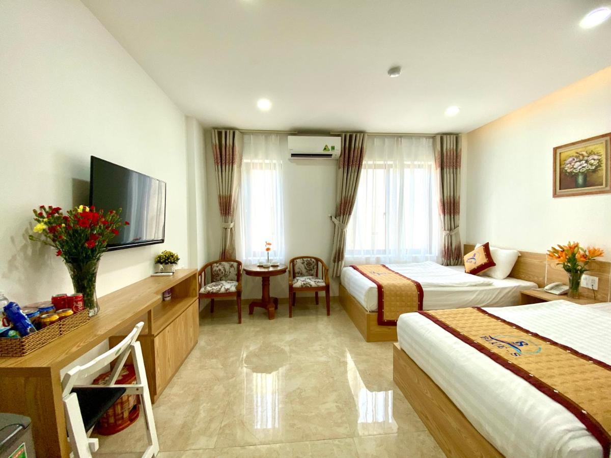 Blue-s & Khách sạn Đà Nẵng